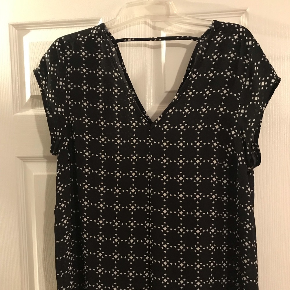 Black/White Silky Blouse